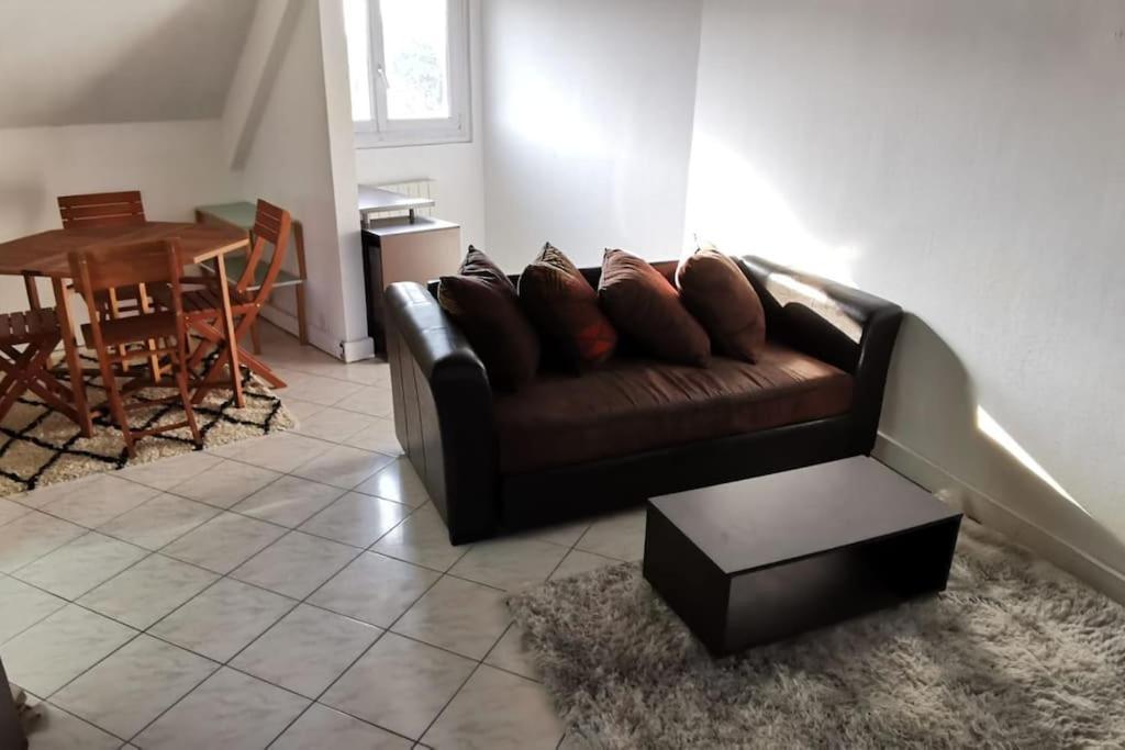 F2 35-44M2 9 Mins Voiture Chateau 4Pers 1Ch+Sejour 르 슈네 외부 사진